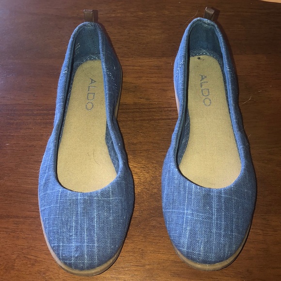 Aldo canvas flats. Size 6 - Picture 1 of 3